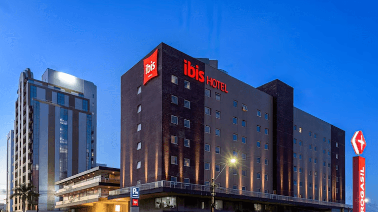 Fachada do IBIS SÃO LUÍS