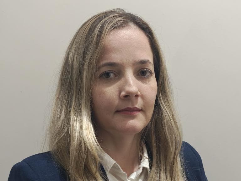 Cintia de Castro Garcia Martins