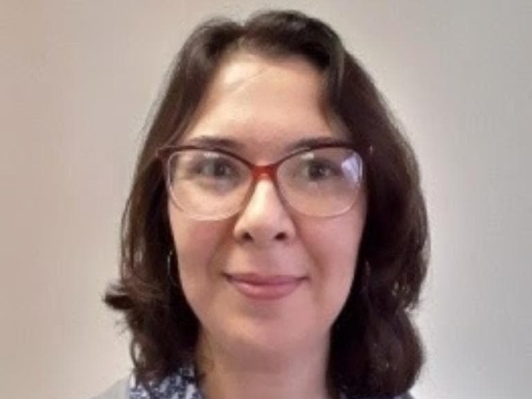 Élida Graziane Pinto